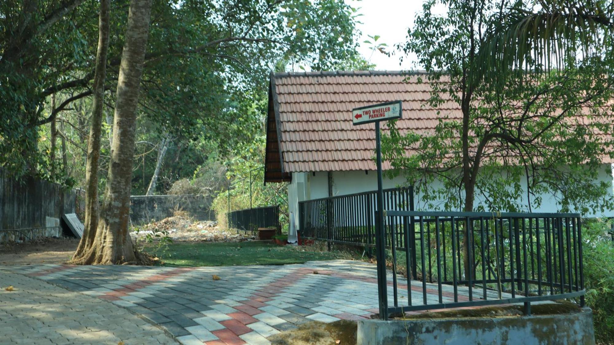 Ripples Service Villas Kollam Ngoại thất bức ảnh